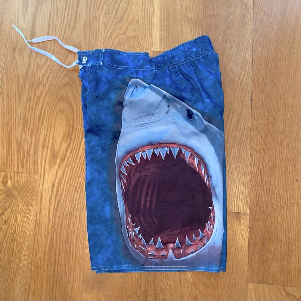Shark Attack Swim Board shorts trunks men's S LTD ED by The Mountain Great White